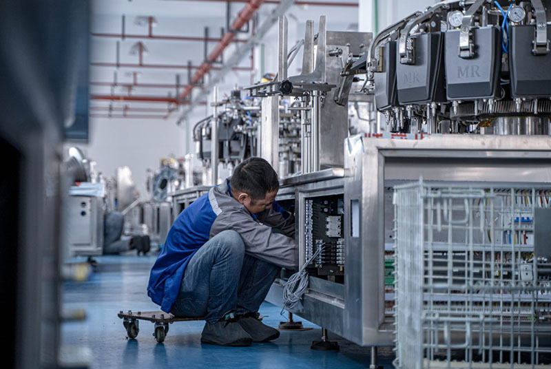 Scew Packing Machine